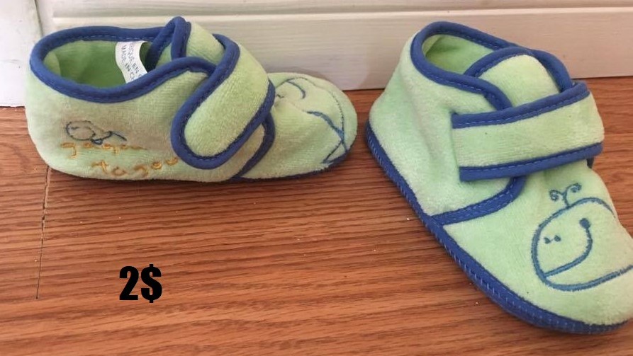 Chaussette grandeur 4 2$ 