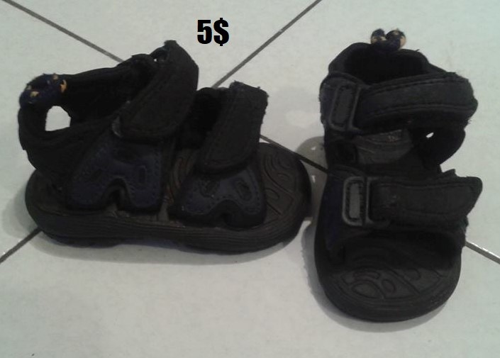Sandale grandeur 3 5$ 