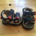 Sandale gr 2 5$ 