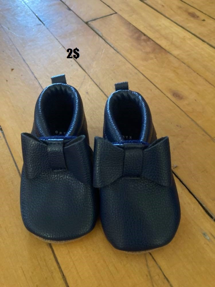 Soulier gr 3-4 2$ 