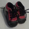 Soulier grandeur 1 5$ 